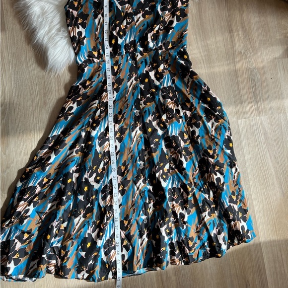 Designer Creatures of the Wind Satin Midi Dress - Picture 11 of 12